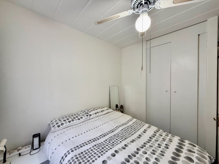 2 Bedroom Property for Sale in Caribbean Beach Club North West